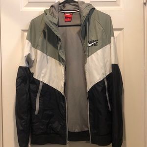 Nike windbreaker